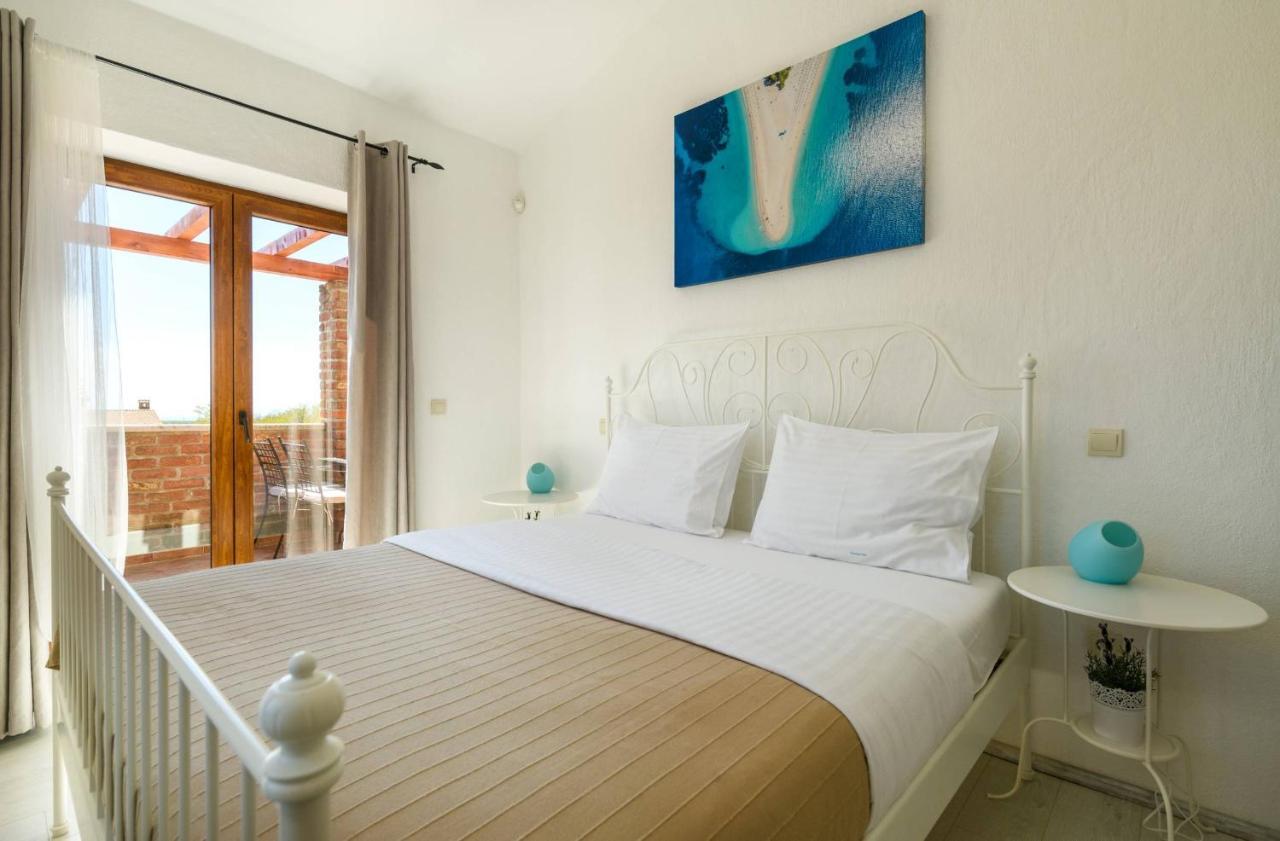 Paradis Villa Stone Queen With Heated Pool Butkovici  Экстерьер фото